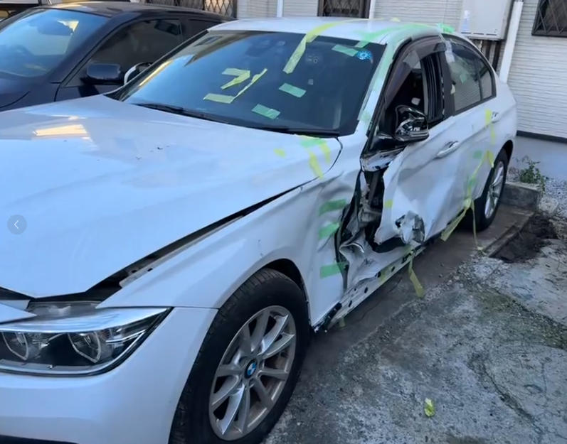 BMW 3シリーズ（F30）の左側面ドア